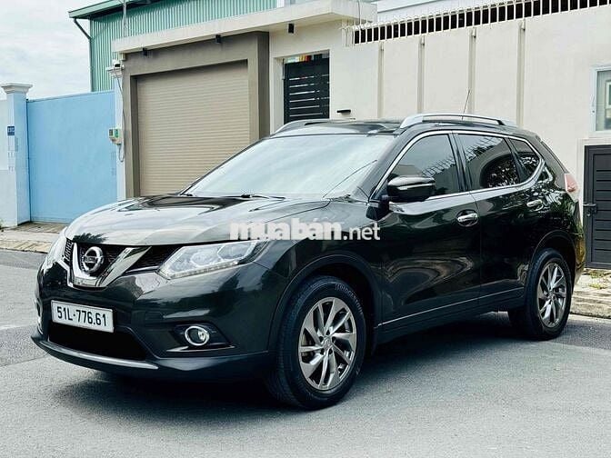 Nissan X trail 2017 2.5 SV 4WD - 140000 km