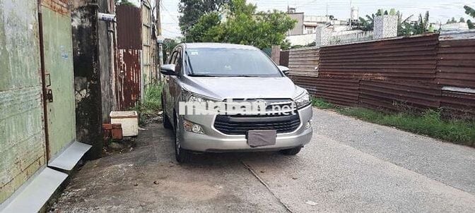 Mình chính chủ xe cần bán chiếc xe này