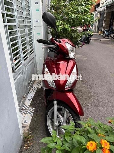 Honda Vision2017 Đỏ đô, khoá SMK.đẹp,zin.9chủ q11.