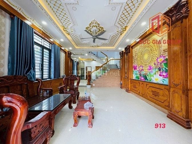 Cho thuê biệt thự mới đẹp góc 2 mặt tiền khu dân cư Bửu Long