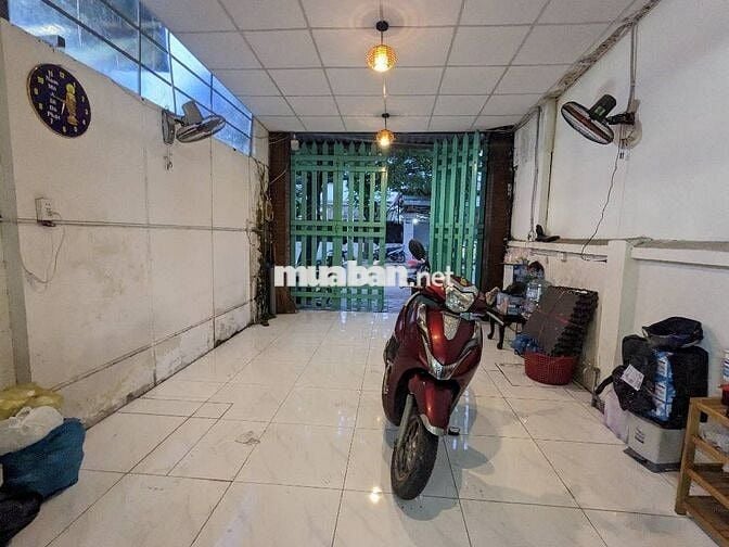 Mặt tiền đường so 8 linh xuân thu duc 97m2 giá 9,7 tỷ