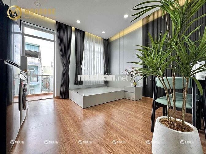 STUDIO MỚI FULL NỘI THẤT CAO CẤP CÓ BAN CÔNG