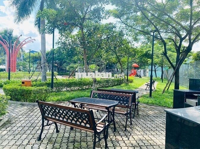 Nhà phố giá ngộp 3ty340 ngay trung tâm Bình Chiểu,Thuận An, Bình Dương