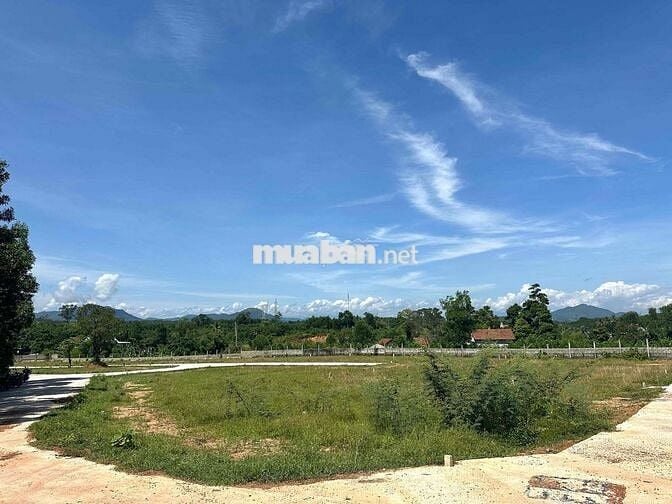 Đất khu dân cư Dạ Lê với 102m2
