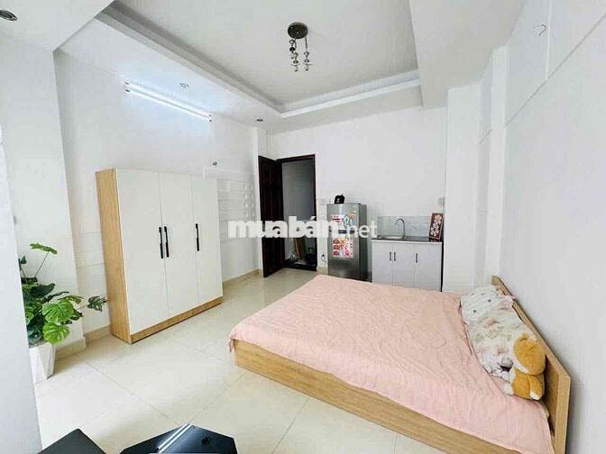 PHÒNG TRỌ BAN CÔNG FULL NỘI THẤT NGAY CHỢ HẠNH THÔNG TÂY