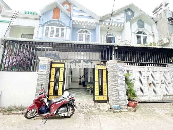 Bán nhà sân ôtô tải đường xe tải thuộc TP HCM