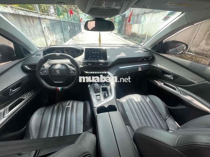Peugeot 5008 2018 1.6L Turbo - 79000 km