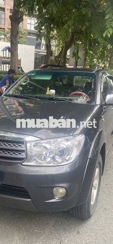 Toyota Fortuner 2010 2.5G - 135000 km