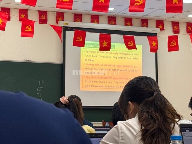 TUYỂN DỤNG TRỢ GIẢNG GIÁO VIÊN
