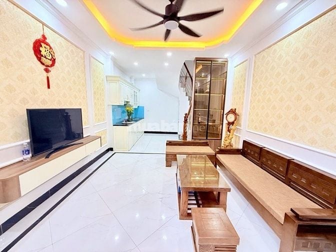 BÁN NHÀ TÂY TỰU, LÔ GÓC, SÁT PHỐ, ÔTÔ ĐỖ CỔNG, TẶNG NỘI THẤT,Ở LUÔN 