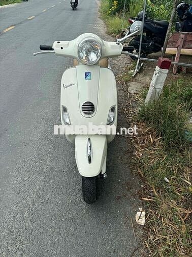 vespa 2011 Fi