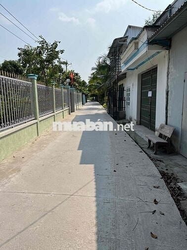 Cho thuê nhà tại lộ sông Bến Bạ, Tân Phú, Cái Răng