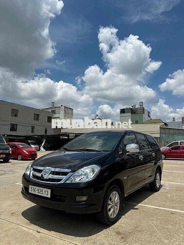 Toyota Innova 2006 G - 111111 km