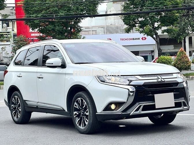 Outlander 2.0L CVT 2021 Xe Gia Đình - Giảm Mạnh
