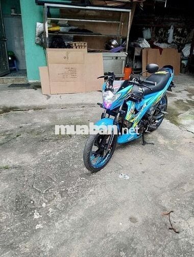 Cần bán xe raider xăng cơ 2015