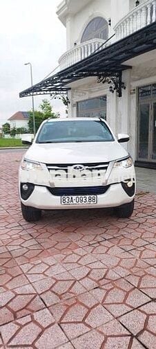 GIA ĐÌNH CẦN BÁN XE TOYOTA FORTUNER ĐỜI 2020