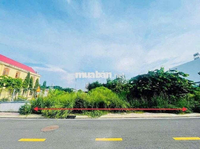 CẦN TÌM CHỦ CHO LÔ ĐẤT 200M2 FULL THỔ GIÁ 780Tr Ở PHẠM.V.CHÈO CỦ CHI