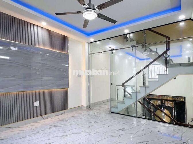 Nhà 5 Tầng Khu VIP Đường 10m Sát Trần Thị Hè Q12, Xe Hơi Ngủ Trong Nhà