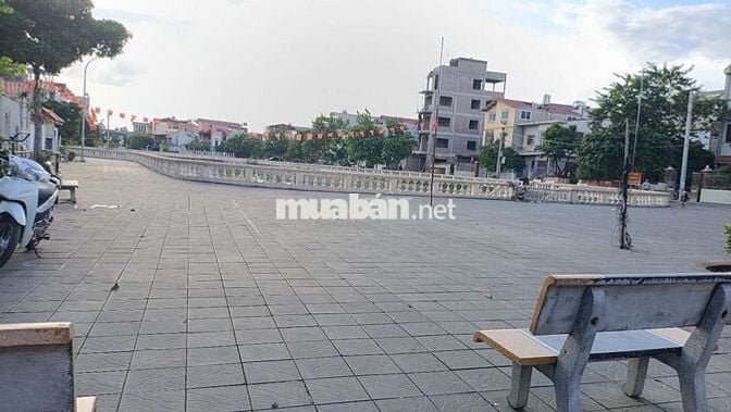 PHÚC THỊNH 68M 2 MẶT THOÁNG, TRƯỚC SAU, Ô TÔ, 3 BƯỚC CHÂN ĐẾN VIEW HỒ