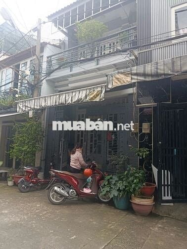 BÁN GẤP  NHÀ AEON TÂN PHÚ , NỞ HẬU OTO ĐỖ CỬA,4M*12M CHỈ 4 TỶ 5