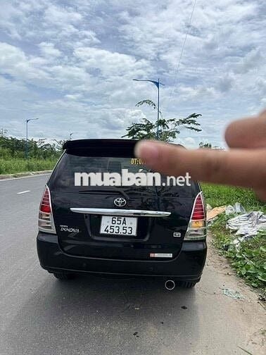 Toyota Innova 2007 G