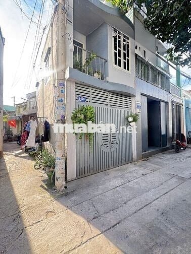 BÁN NHÀ 2 TẦNG SHR LÔ GÓC THỚI AN Q12 HẺM 5 MÉT XE HƠI  CHỈ 2,48 TỶ