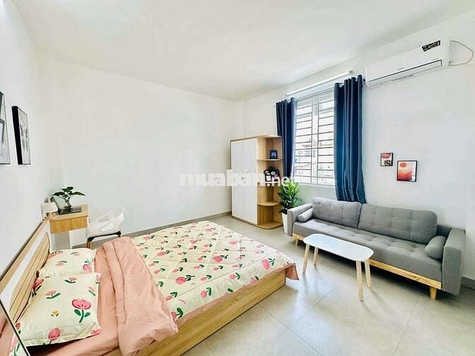 STUDIO CỬA SỔ TRỜI FULL NỘI THẤT NGAY ĐẠI HỌC VĂN LANG VÀ IUH