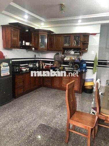 Cho thuê nhà lầu đẹp giá 10 triệu