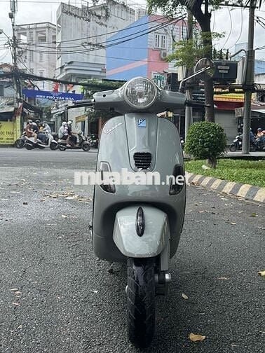 BÁN XE VESPA LX 3ie 2013 150cc, XE MỚI ĐẸP CHẠY ÊM