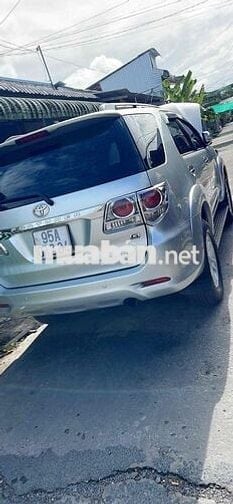 Toyota Fortuner 2014 - 240000 km