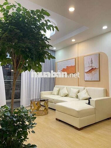 Cần bán căn hộ như hình, nội thất đẹp xách đồ vào ở ngay