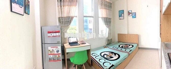 4.2tr. Cửa sổ. Full nội thất. Hầm xe. Thang máy.
