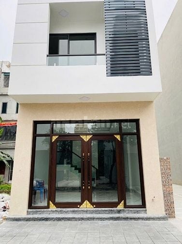 (Hiếm) bán nhà 4 tầng, 75 m, mới xây có thang máy