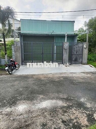 Cho thuê làm kho, xưởng... mặt bằng mới xây, đường xe ô tô tải tránh