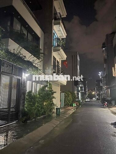 BÁN NHÀ PHỐ NGUYỄN ĐỔNG CHI.FULL NỘI THẤT SÁCH VaLi VỀ Ở.