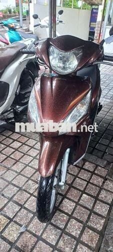 Bán Vision máy zin .xe trùm mền nhiều hơn chạy.
