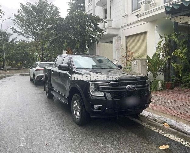 🛻 FORD RANGER XLS 2024 – 4x2 AT - xuất hđ cty
