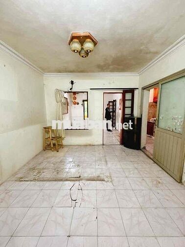 bán nhà tập thể phố quỳnh mai nhà nguyên bản 2 thoáng ở ngay 80m tầng