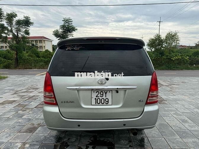 Toyota Innova 2006 G - 150000 km
