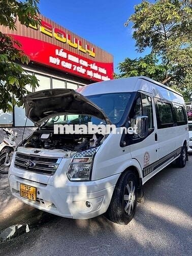Ford Transit 2015 Standard MID - 205000 km