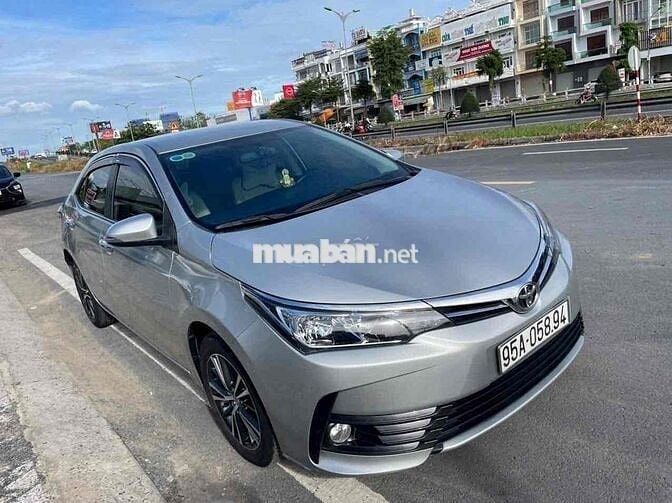 Toyota Corolla Altis 2018 1.8G CVT - 62000 km