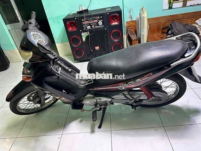 bán xe máy Yamaha Tauruss (màu đỏ-đen)