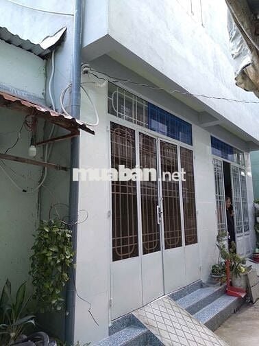 Nhà 4 triêụ 2 phòng gần Công An Cái Khế