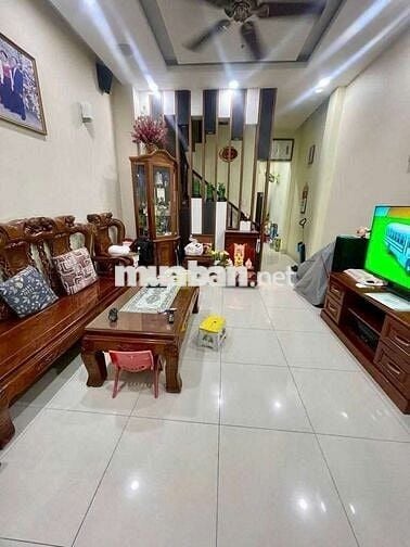 Bán nhà 3 lầu, công viên thuận kiểu,phan văn Hớn,(4×13) giá 6,5 tỷ