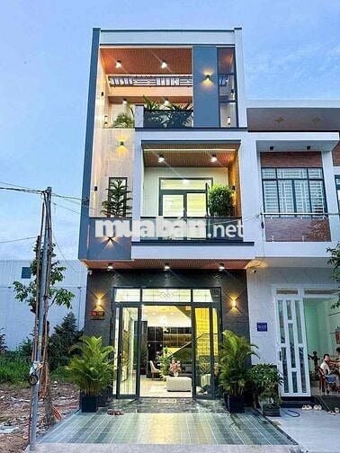 Bán nhà mới đẹp full nội thất cao cấp đường D6 KDC Hồng Loan
