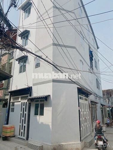 Nhà hẻm 2 mặt tiền, dtsd 98m2, 3 phòng ngủ, Huỳnh tấn phát, Quận 7.