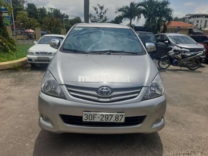Toyota Innova 2008 G - 165000 km
