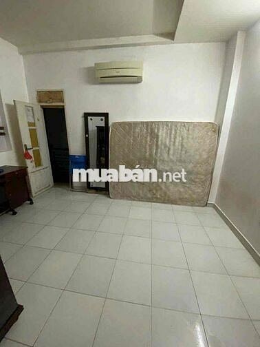 phòng trọ q3 đg cao thắng 18m2