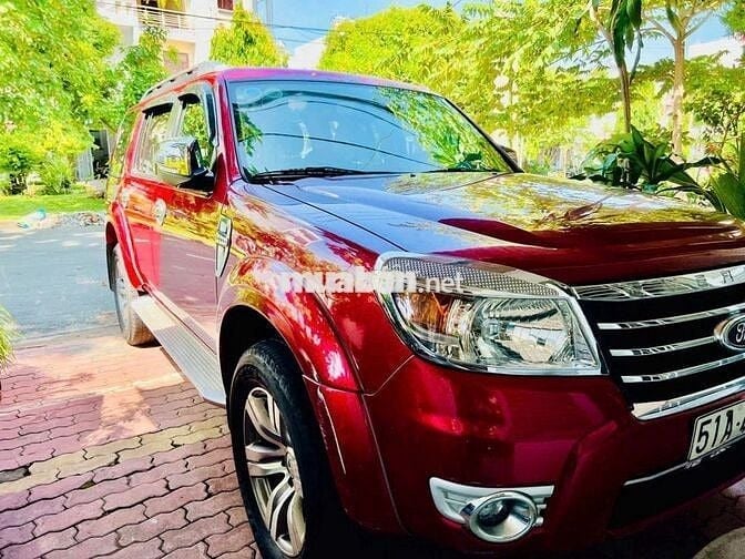 Cần ván xe Ford Everest 2012 .máy dầu.số tự động