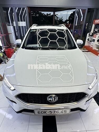 MG MGZS 2024 Luxury 1.5 AT 2WD - 20000 km